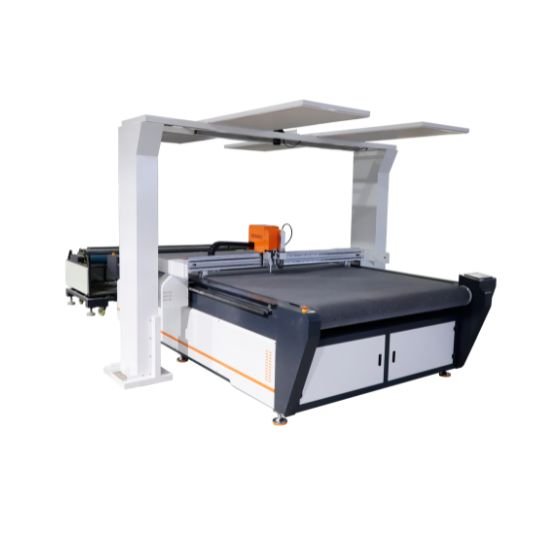1600mm x 2500mm CCD Signage Cutting Machine