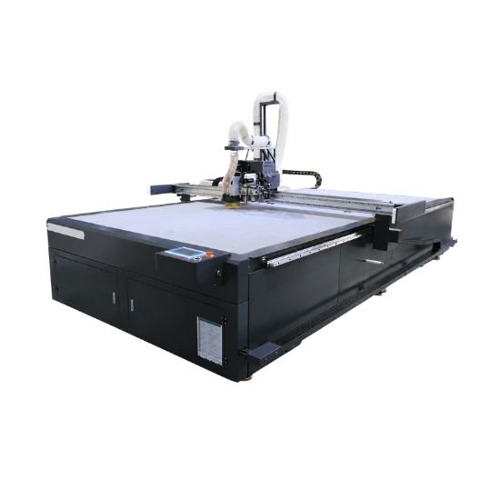 2000mm x 4000mm Flatbed Digital Cutting Machine