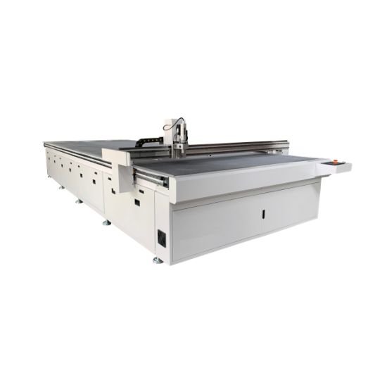 2000mm x 5000mm Flatbed Digital Cutting Machine